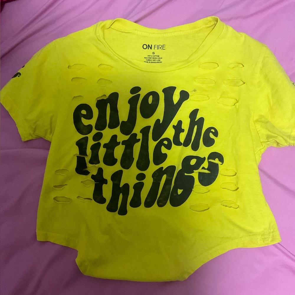 Cropped Tee